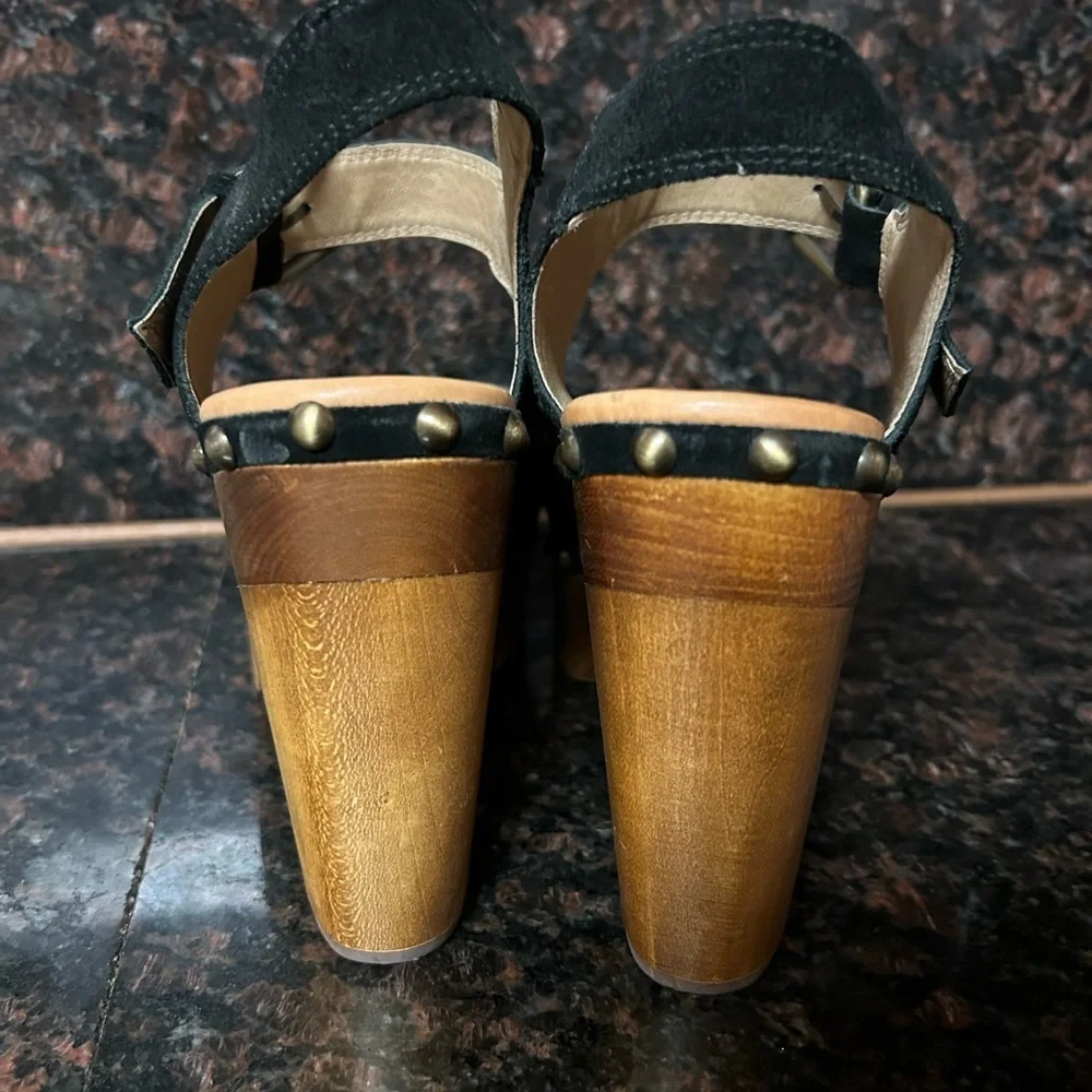 Corso Como 'Nola' Platform Sandal studded 10